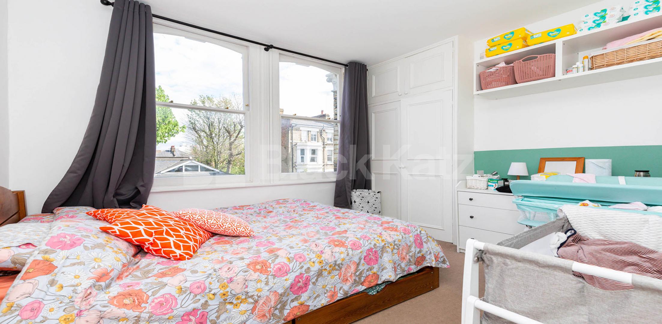 			2 Bedroom, 1 bath, 1 reception Flat			 Coverdale Road, Shepherds Bush